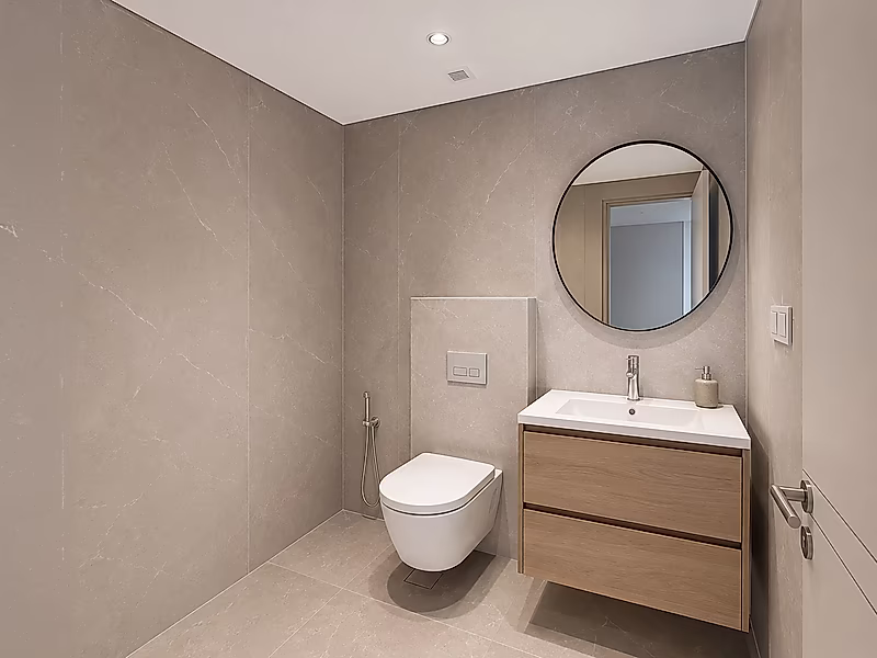 Luxury 3BR Apartment for Sale in Lusail | Sea View |Payment Plan - Photo 4