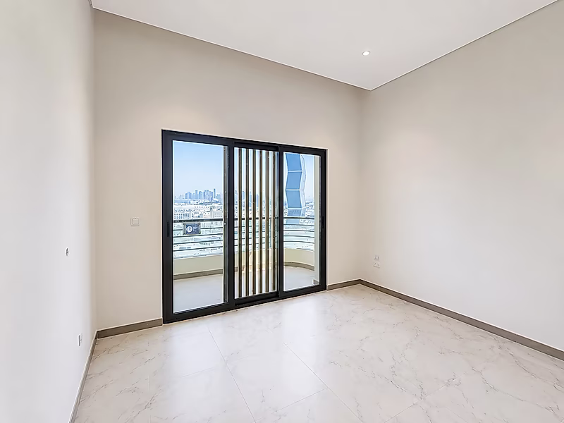 Luxury 3BR Apartment for Sale in Lusail | Sea View |Payment Plan - Photo 6