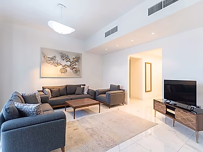 Stunning 2BR + maid FF Apartment| Nice Ameneties