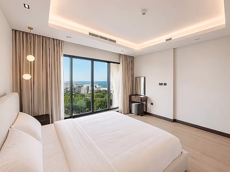Spectacular 2-Bedroom Duplex + Maid | Panoramic Sea Views | Beach Access | Ready to Move In With Installments - Photo 2