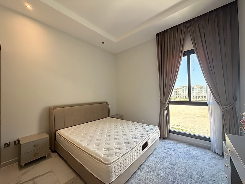 Beautiful 2-Bedroom Apartment in the Heart of Fox Hills, Lusail - Photo 3