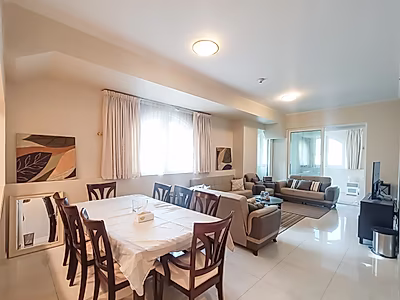 SEA VIEW APARTMENT WITH BEACH ACCESS