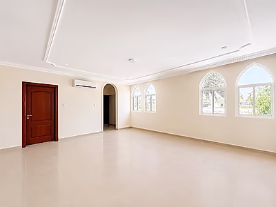 SPACIOUS 6BR VILLA WITH GARDEN AND PRIVATE POOL