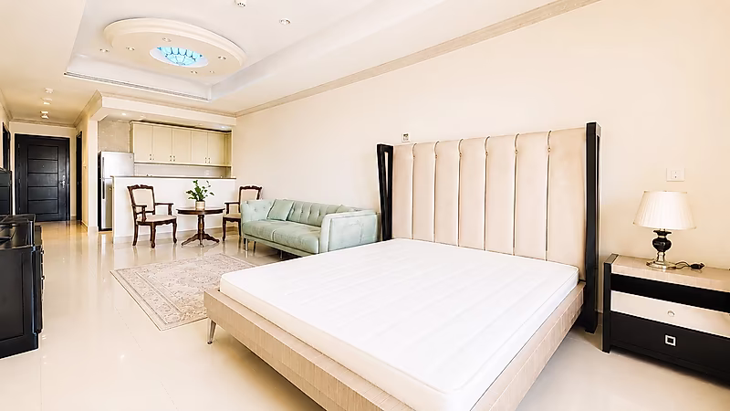 COMFORTABLE FF STUDIO | BILLS INC|MARINA VIEW - Photo 6