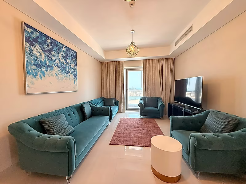 MODERN 2BR WATERFRONT APARTMENT FOR RENT - Photo 1