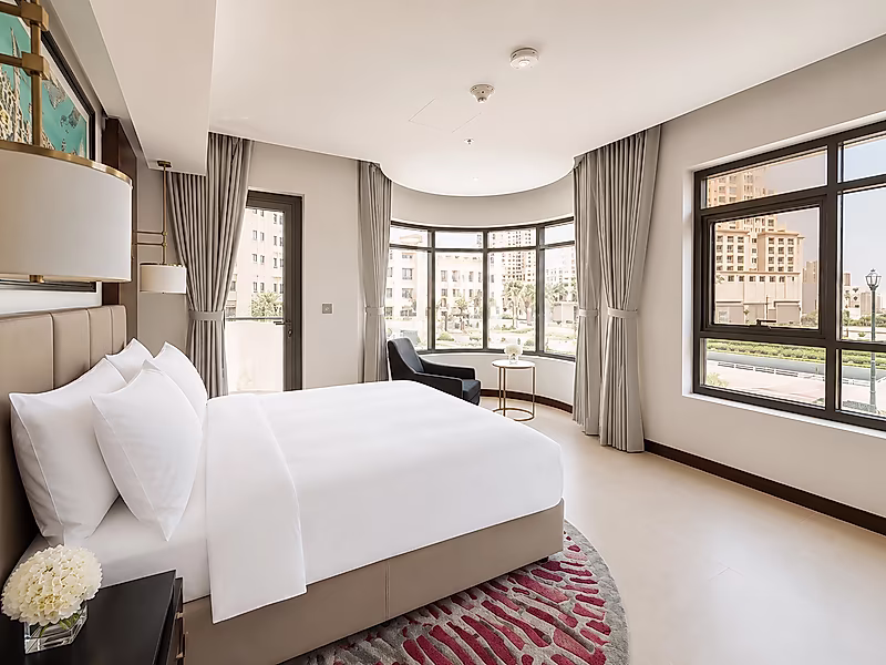 Branded Luxury Duplex Residence | Hilton Doha The Pearl | The Pearl-Qatar - Photo 7