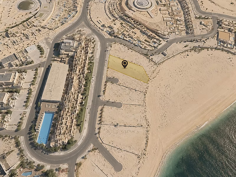 أرض متميزة على الواجهة البحرية للبيع | لا بلاج، اللؤلؤة-قطر | فرصة استثمارية نادرة - Photo 1