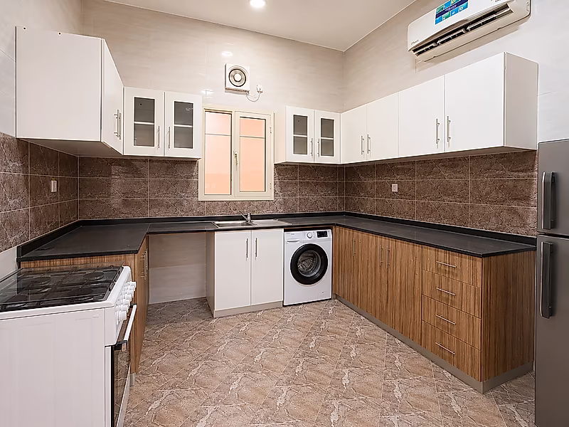 SPACIOUS 6BR VILLA WITH MAID ROOM AND GARDEN VIEW - Photo 4