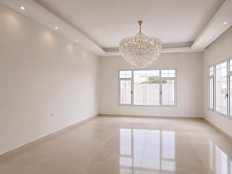 Luxury Corner Villa | Prime Location in Al Hilal - Photo 9