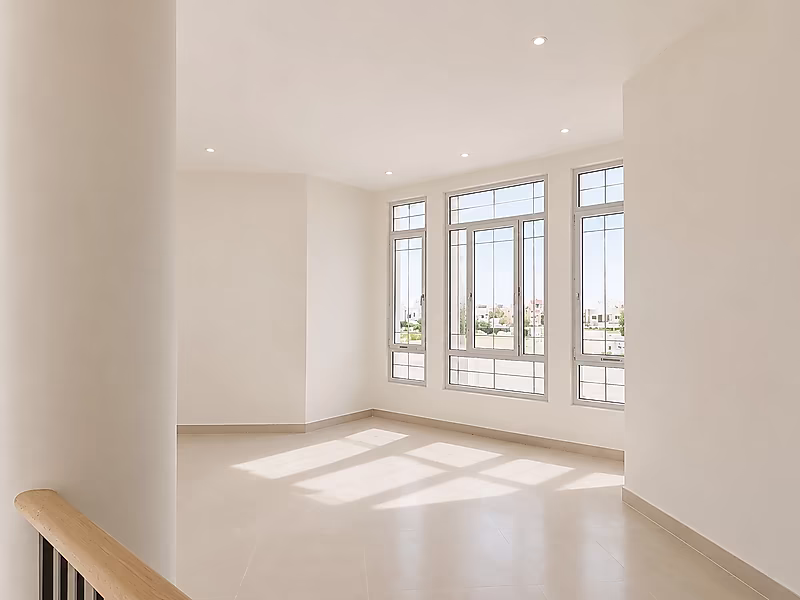 Luxury Corner Villa | Prime Location in Al Hilal - Photo 10