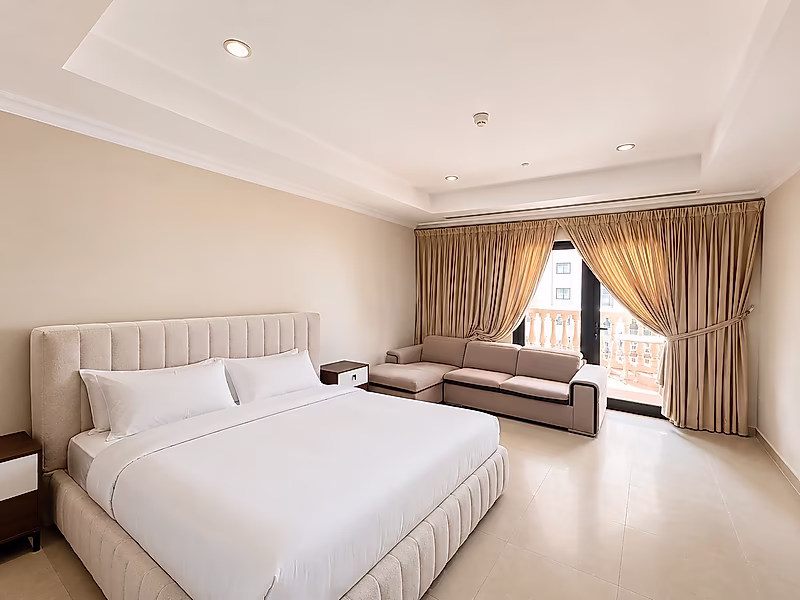 LARGE BALCONY | 1BR | FURNISHED | PEARL - Photo 6