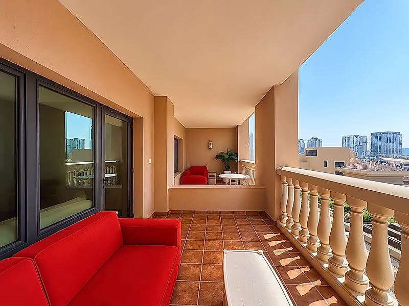 LARGE BALCONY | 1BR | FURNISHED | PEARL - Photo 9