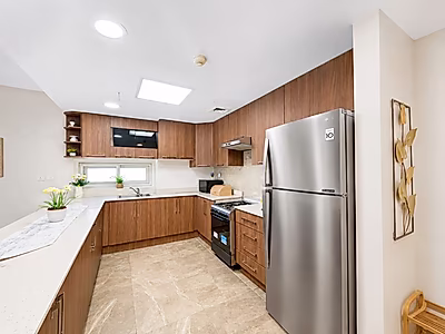 FULLY RENOVATED 2BR + LAUNDRY BILLS INCLUDED