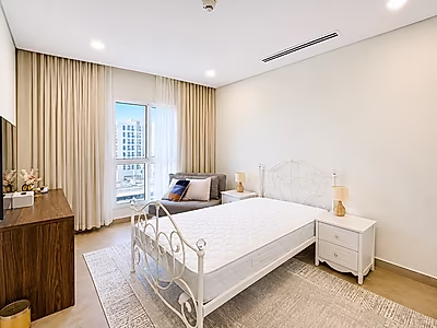 FULLY RENOVATED 2BR + LAUNDRY BILLS INCLUDED