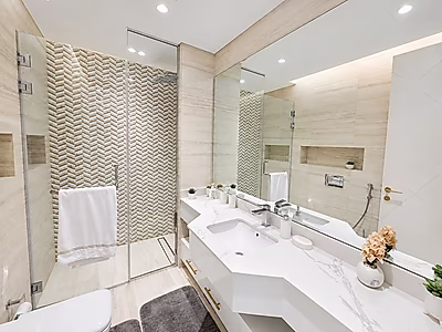SPACIOUS 2BRS WITH HUGE BALCONY BILLS INCLUDED