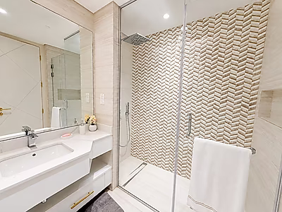 SPACIOUS 2BRS WITH HUGE BALCONY BILLS INCLUDED
