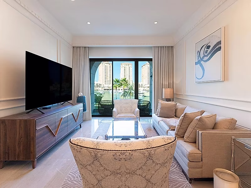 LUXURY 1BR | SEA & MARINA VIEW | BILLS INCLUDED - Photo 4
