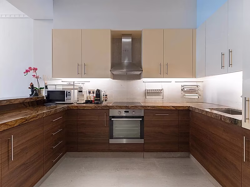 LUXURY 1BR | SEA & MARINA VIEW | BILLS INCLUDED - Photo 8