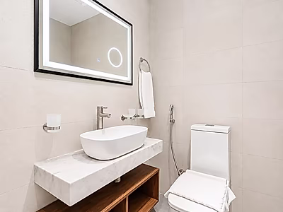 BILLS INCLUDED | MODERN 1 BEDROOM WITH BALCONY