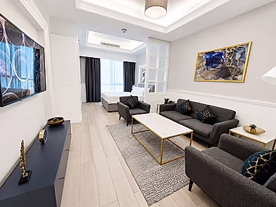MOVE IN READY STUDIO IN A PRIME CITY LOCATION