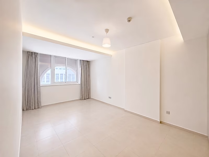 MODERN 1-BEDROOM APARTMENT IN VIVA BAHRIYA - Photo 5