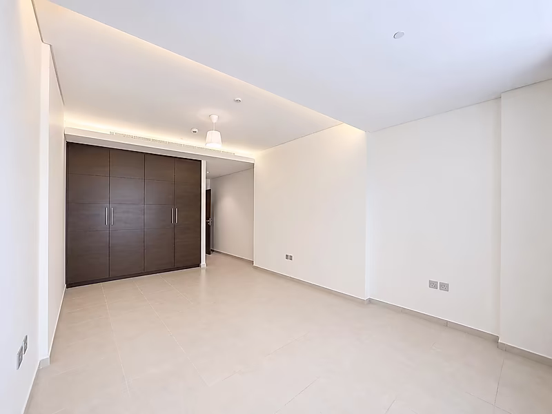 MODERN 1-BEDROOM APARTMENT IN VIVA BAHRIYA - Photo 7