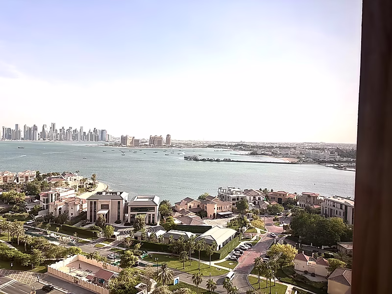 FULLY RENOVATED 2 BEDROOM PORTO ARABIA - Photo 12