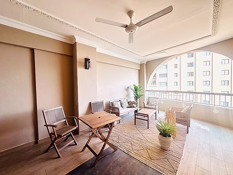 FULLY RENOVATED 2 BEDROOM PORTO ARABIA - Photo 13