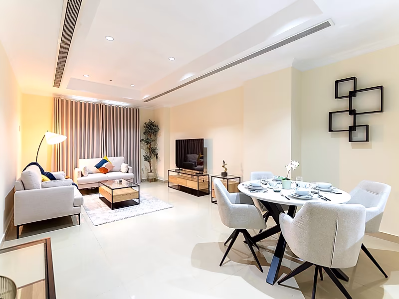 A Short Stay Fully Equipped 1-Bedroom in Porto Arabia - Photo 1