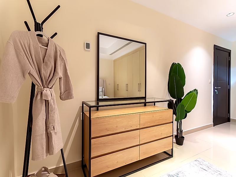 A Short Stay Fully Equipped 1-Bedroom in Porto Arabia - Photo 10