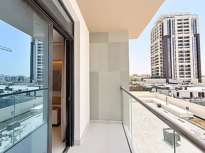BRAND NEW 1BR PLUS OFFICE IN PRIME LUSAIL