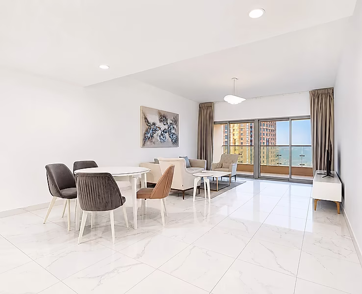 SPACIOUS 1 BEDROOM IN PRIME WEST BAY AREA - Photo 3