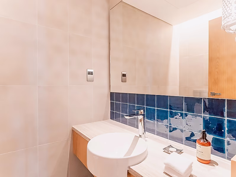 HOTEL STYLE 2 BEDROOMS IN BIN MAHMOUD - Photo 4