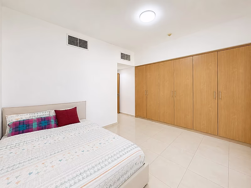 SEMI FURNISHED 1BR WITH BILLS INCLUDED FOX HILLS - Photo 4