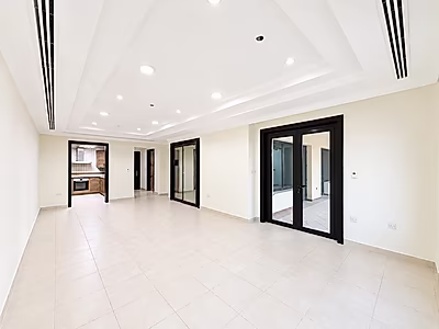BRIGHT 2BR WITH BALCONY IN PORTO ARABIA LIVING