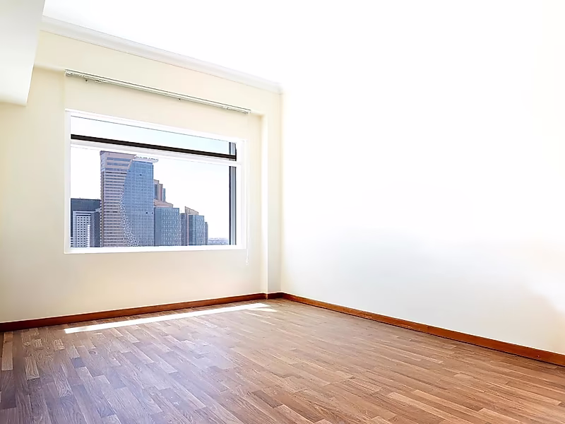 Spacious 3-Bedroom Unfurnished Apartment | High Floor | West Bay - Photo 2