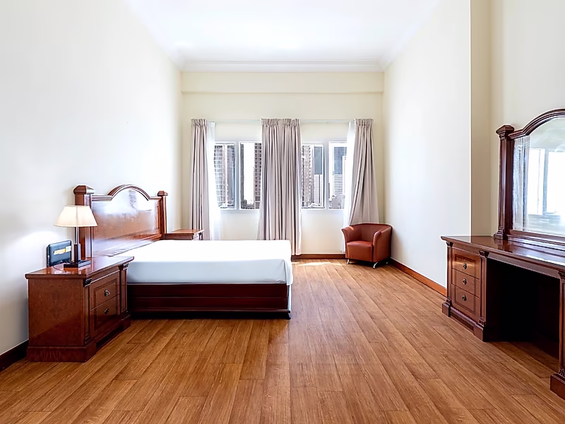 Spacious 2-Bedroom Fully Furnished Apartment in West Bay - Photo 9