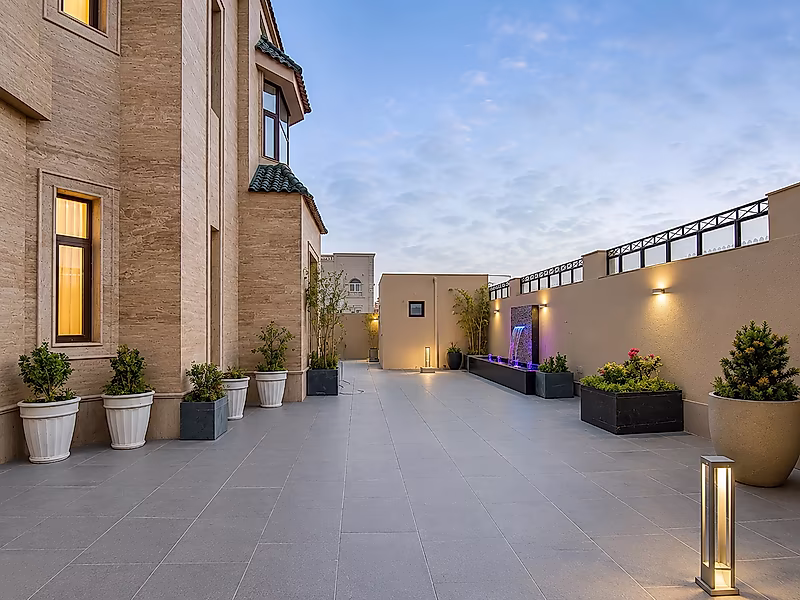 STANDALONE 5 BR+MAID VILLA | PRIVATE POOL | DUHAIL - Photo 4