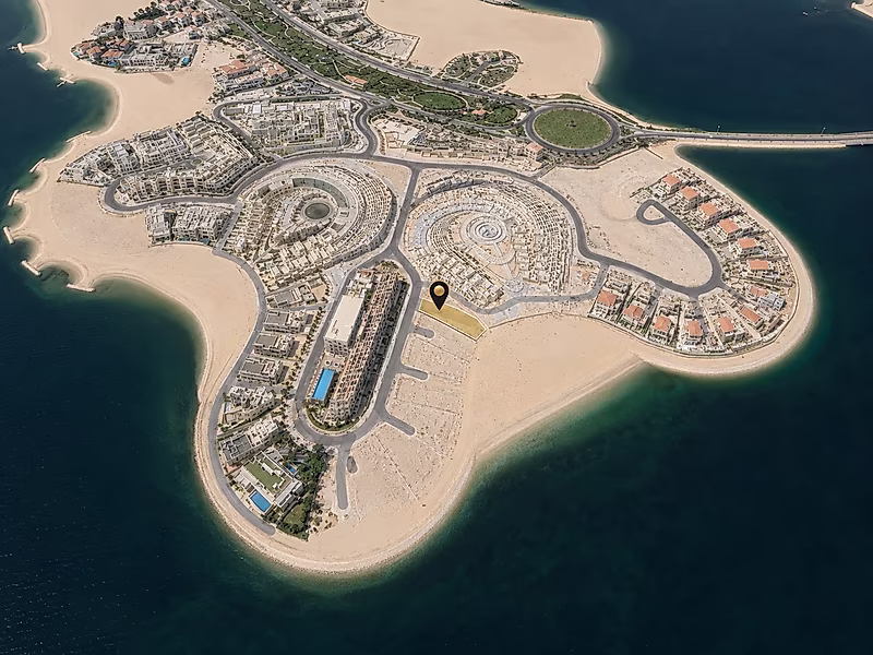 FOR SALE PRIVATE BEACHFRONT PLOT IN THE PEARL LA PLAGE - Photo 3