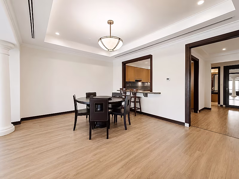 LIVE BY THE MARINA VIEW 2 BEDROOM TOWNHOUSE - Photo 3