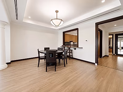 LIVE BY THE MARINA VIEW 2 BEDROOM TOWNHOUSE