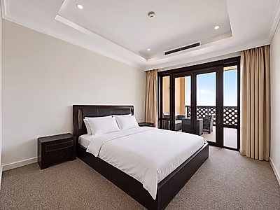 LIVE BY THE MARINA VIEW 2 BEDROOM TOWNHOUSE