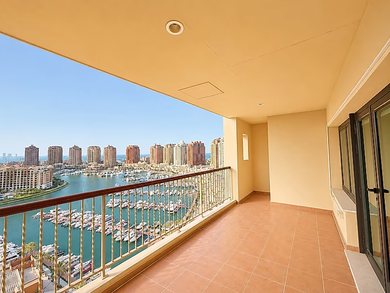 FULLY FURNISHED 2BR APARTMENT WITH SEA VIEW - Photo 7