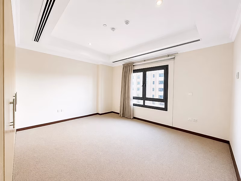 FULLY FURNISHED 2BR APARTMENT WITH SEA VIEW - Photo 11