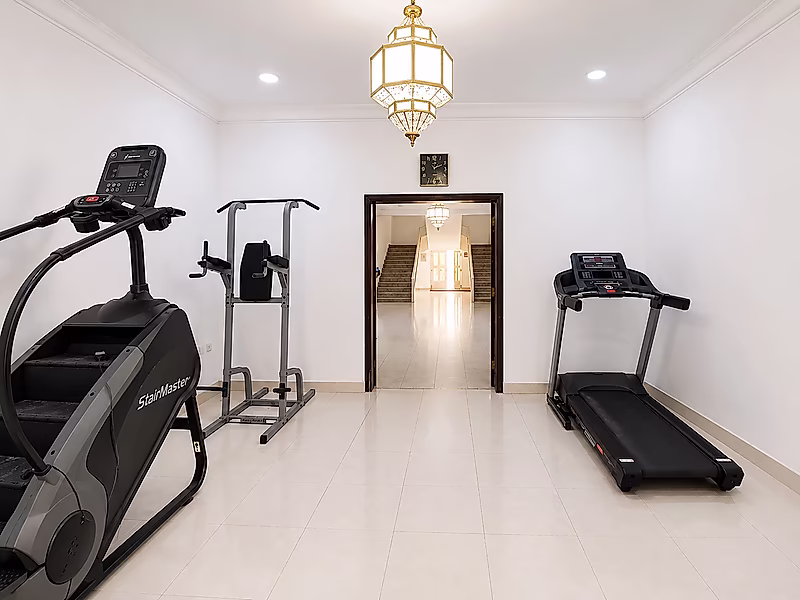 Spacious 9-Bedroom Villa for Sale in Al Rayyan Al Atiq - Photo 4