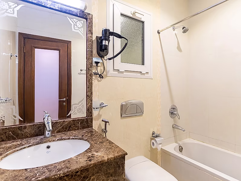 Luxury 1BR | Fully Furnished Hotel Apartment - Photo 7