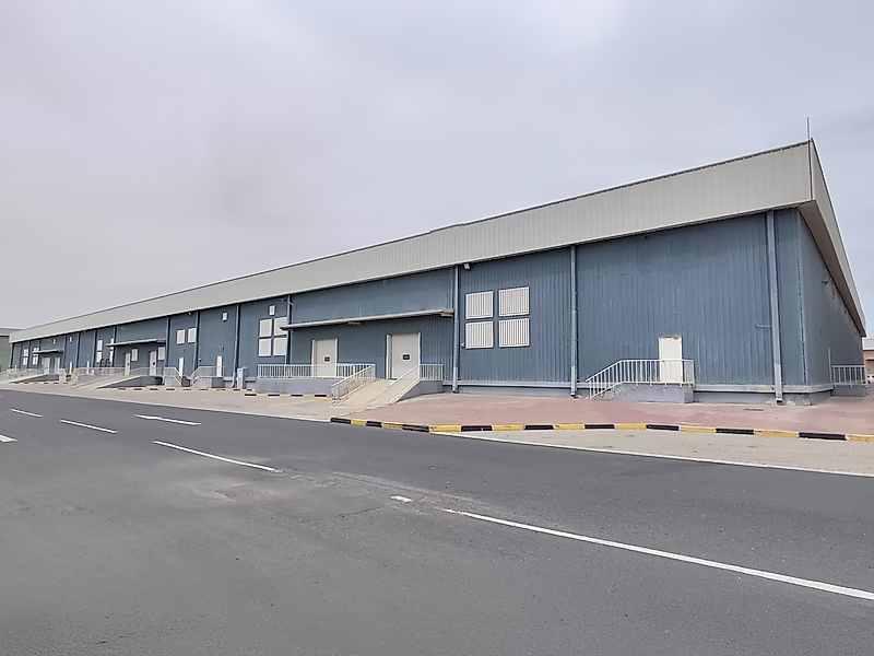 مستودعات جيدة التهوية | أحجام متنوعة - Photo 1