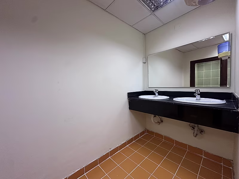 Spacious Basement Office | C-Ring Road - Photo 12
