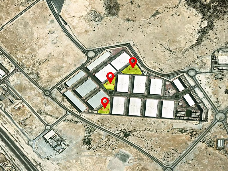 Open Storage Yard | Various Sizes | Paved - Photo 1