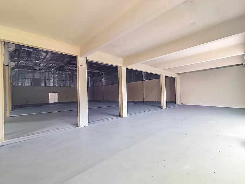730 SQM Food Storage Warehouse | Ready - Photo 2